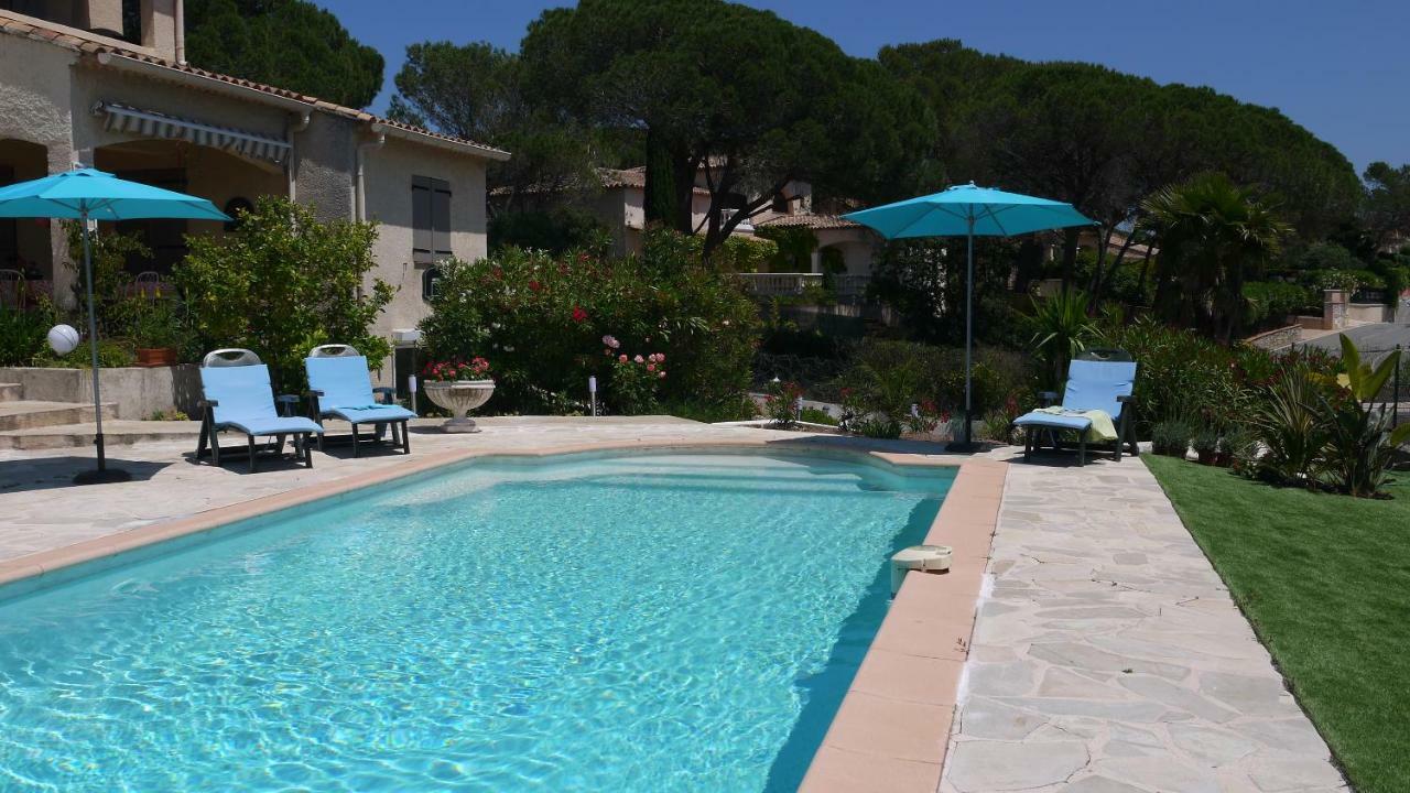 Grand Appartement Dans Maison Avec Piscine Privee Fréjus Exterior foto