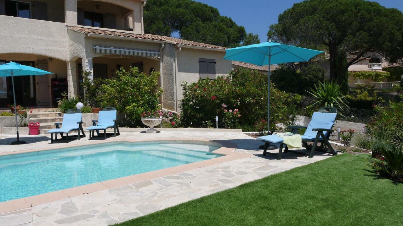 Grand Appartement Dans Maison Avec Piscine Privee Fréjus Exterior foto